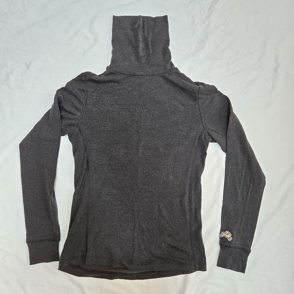 Tracksmith Dark Grey Soft Wool Blend Long Sleeve Runner's Turtleneck Sweater